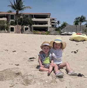 Meet your Posher, Meaghan